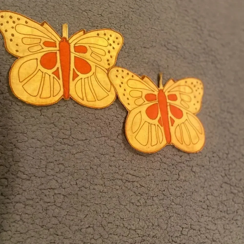 Vintage Butterfly Pot Holder Wall Hanger Set Of Two